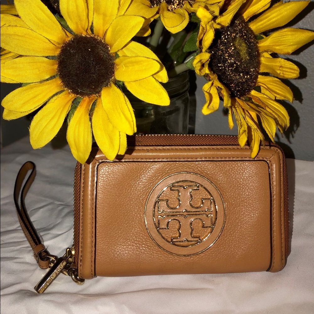 Tory Burch Wristlet